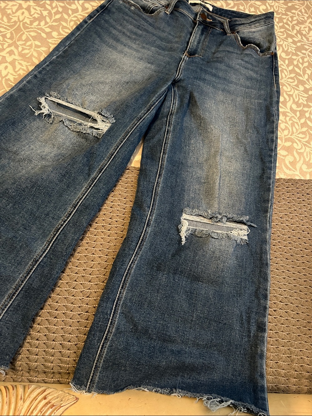 Men's Distressed Blue Wide-Leg Jeans - Casual Denim